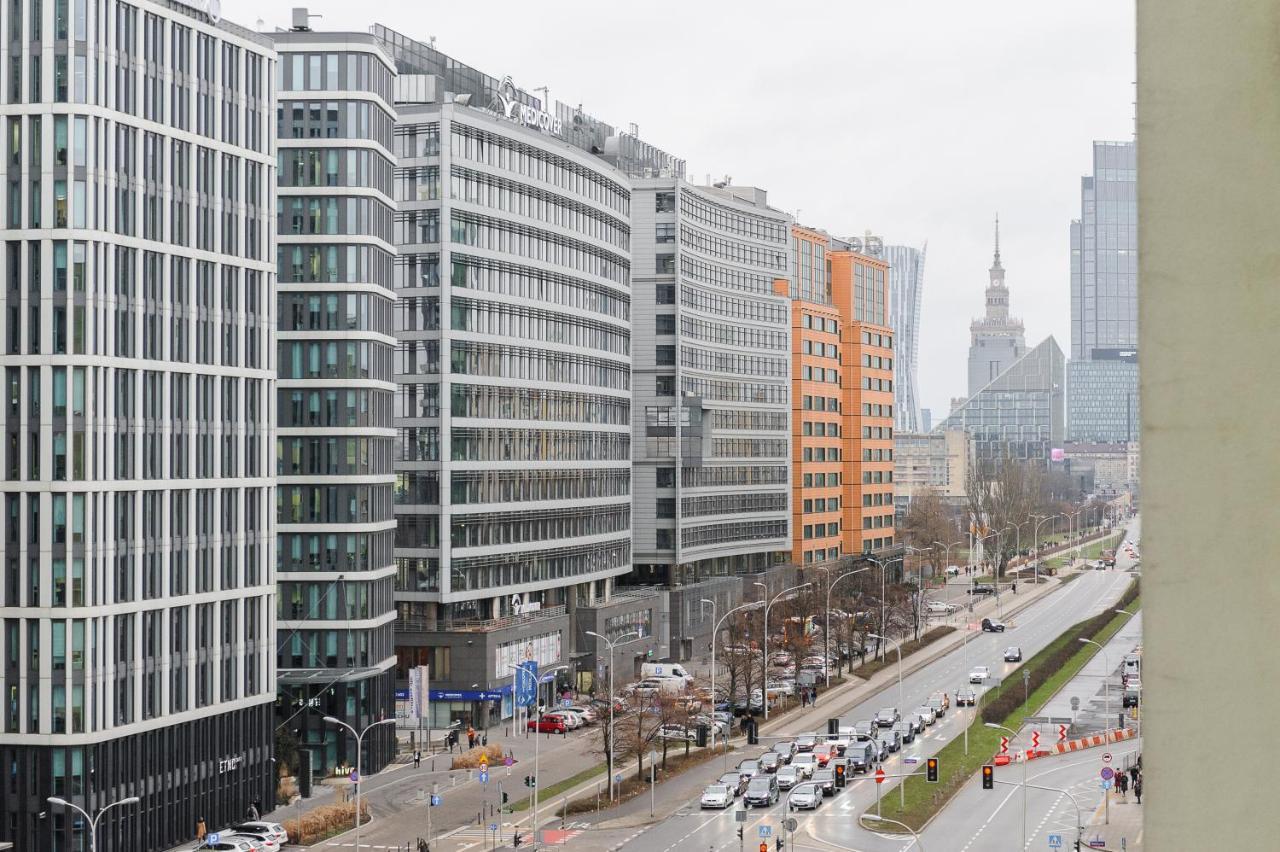 Family Apartment With A Terrace On Aleje Jerozolimskie 바르샤바 외부 사진